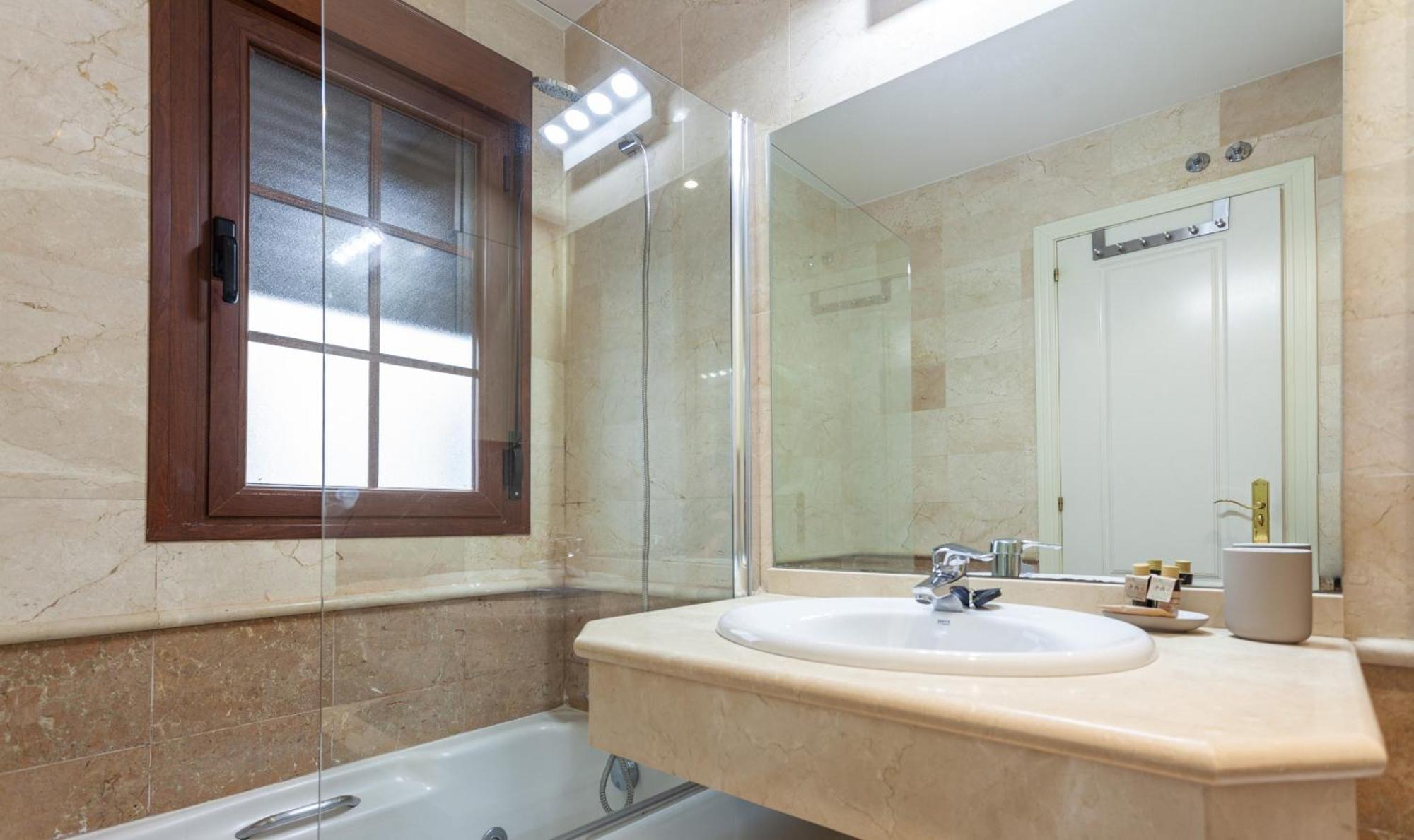 Apartamento Retiro III En Madrid Bagian luar foto