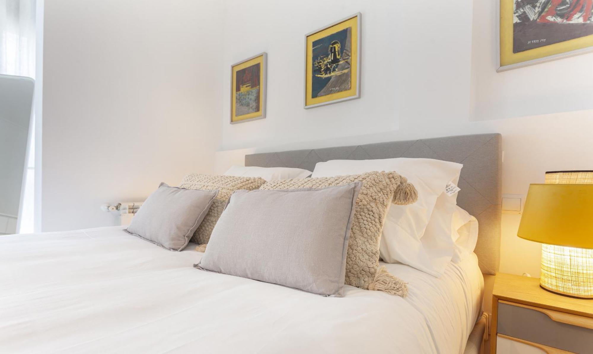 Apartamento Retiro III En Madrid Bagian luar foto